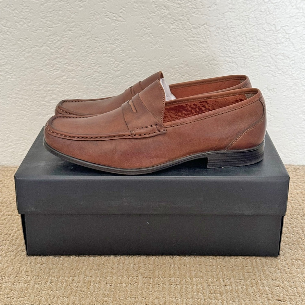 Alfani Cameron Brown Leather Loafers Size 8